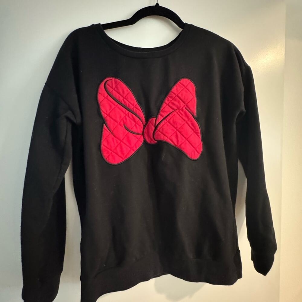 Disney Minnie Mouse Black womens sweater size small